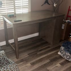 Table and Chairs set