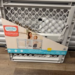 Toddleroo by North States 26"-42" Supergate Explorer Baby Safety Gate, Gray Plastic