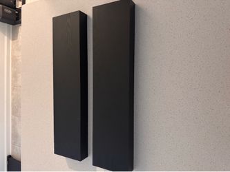 Floating shelves