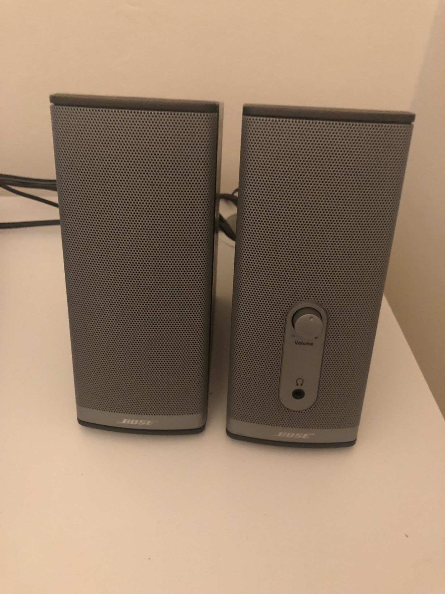 BOSE SPEAKERS