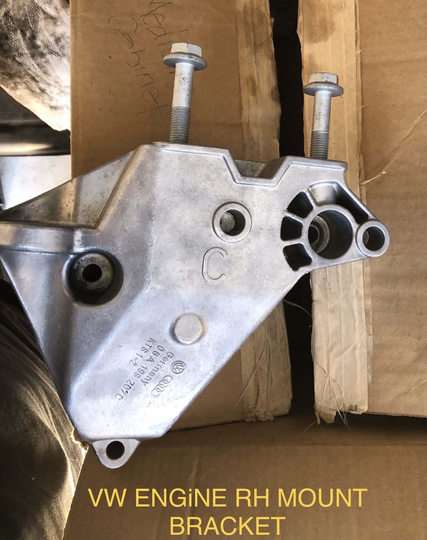 Volkswagen engine mount bracket-right