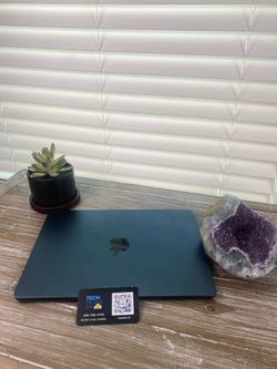 MacBook Air Black 256GB M2 2022 16gb ram  WI-FI Very Good Condition