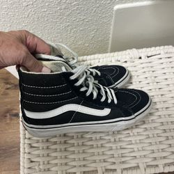 Youth Vans Size 4.5