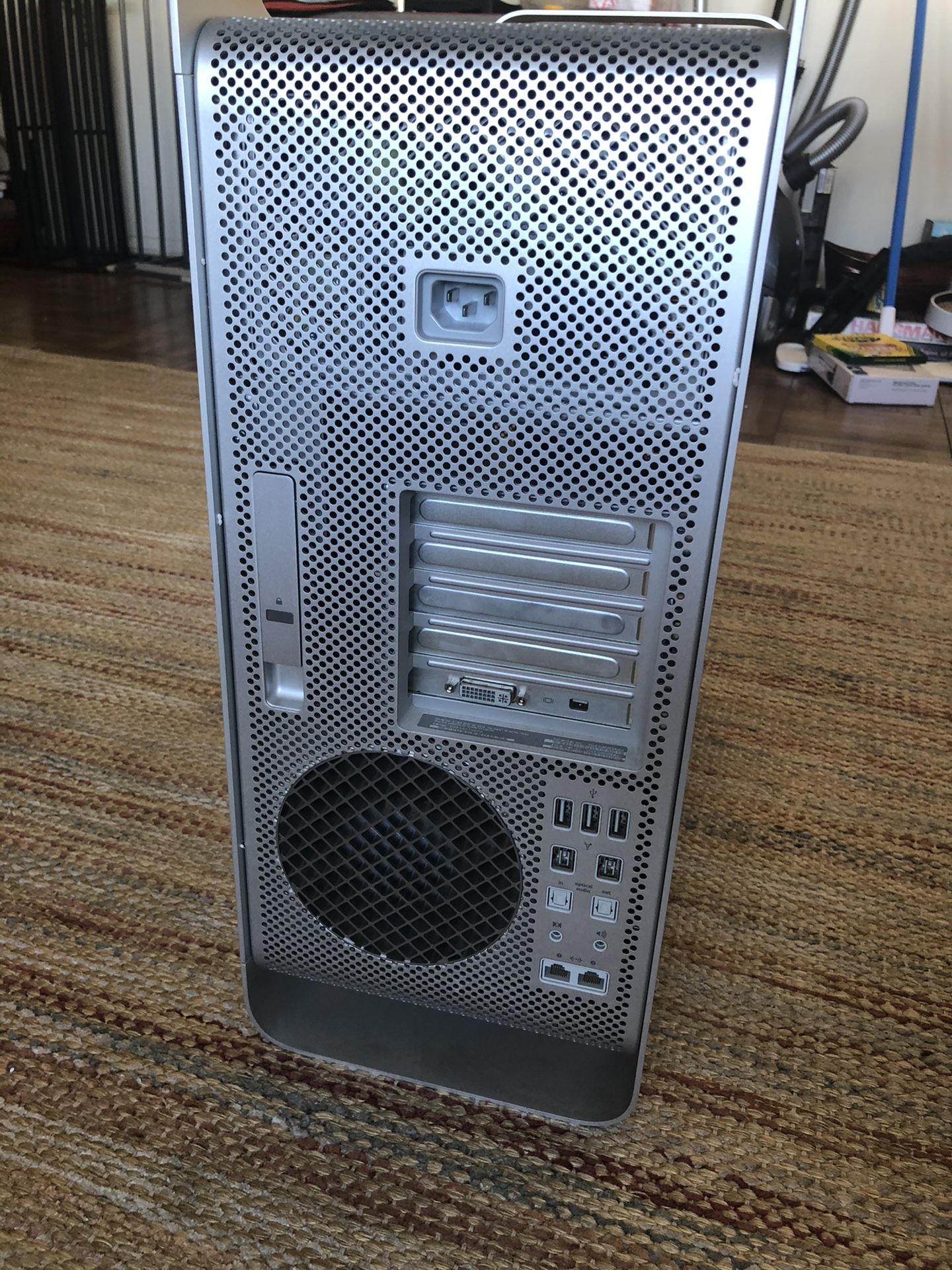 その他 Apple Mac Pro 2009 Apple Mac Pro Desktop Computer Workstation (Early 2009)