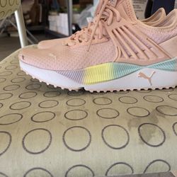 Puma Shoes Size 5.5