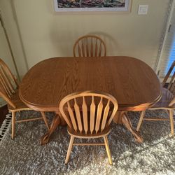 Oak Dining Table + Chairs 