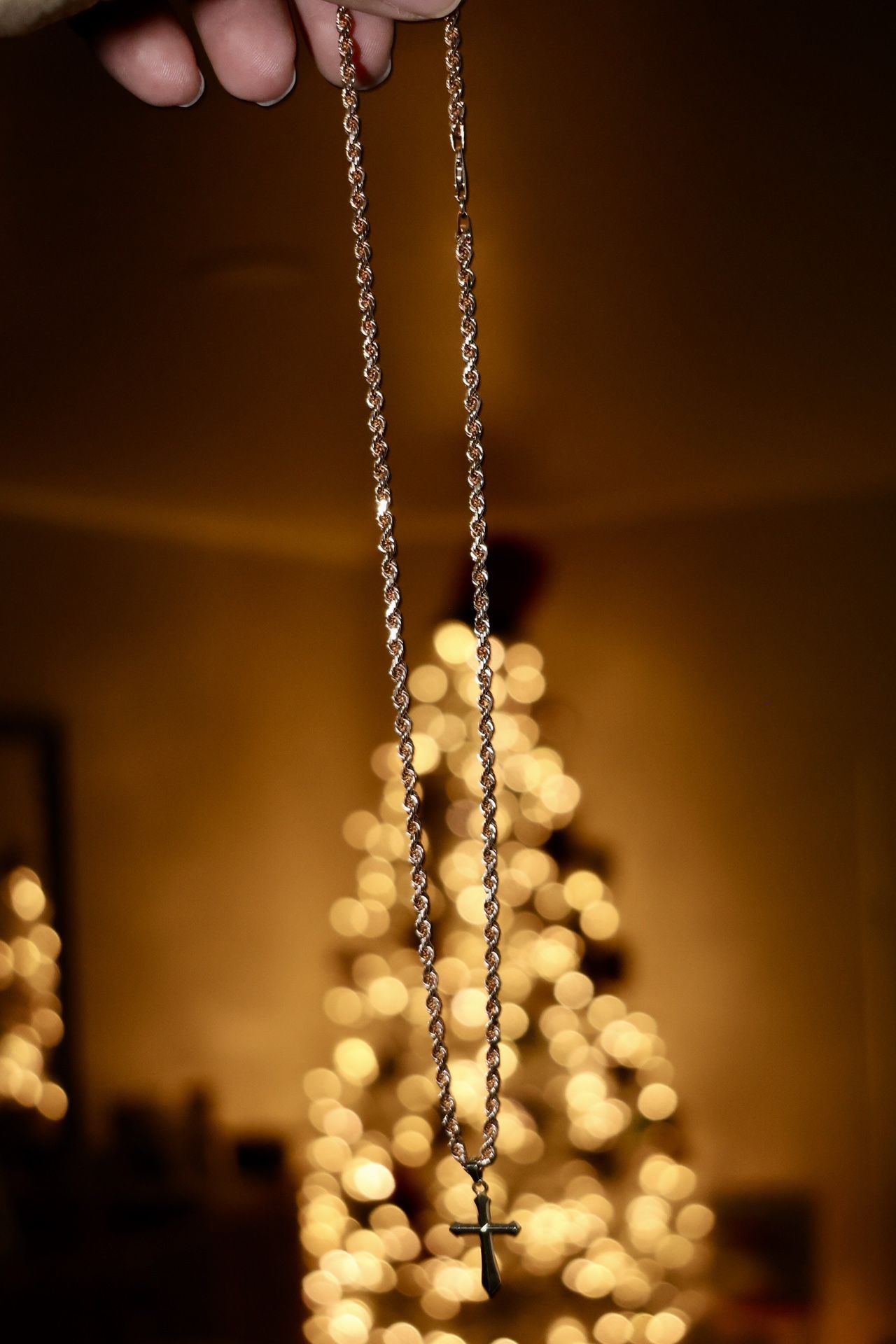 14k Rose gold Necklace w/ Cross Pendant