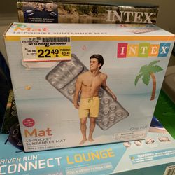 Brand New Inflatable Lounge Bed