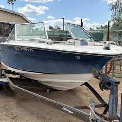 1988 18’ Invader Boat