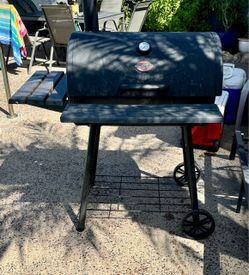 Charcoal grill