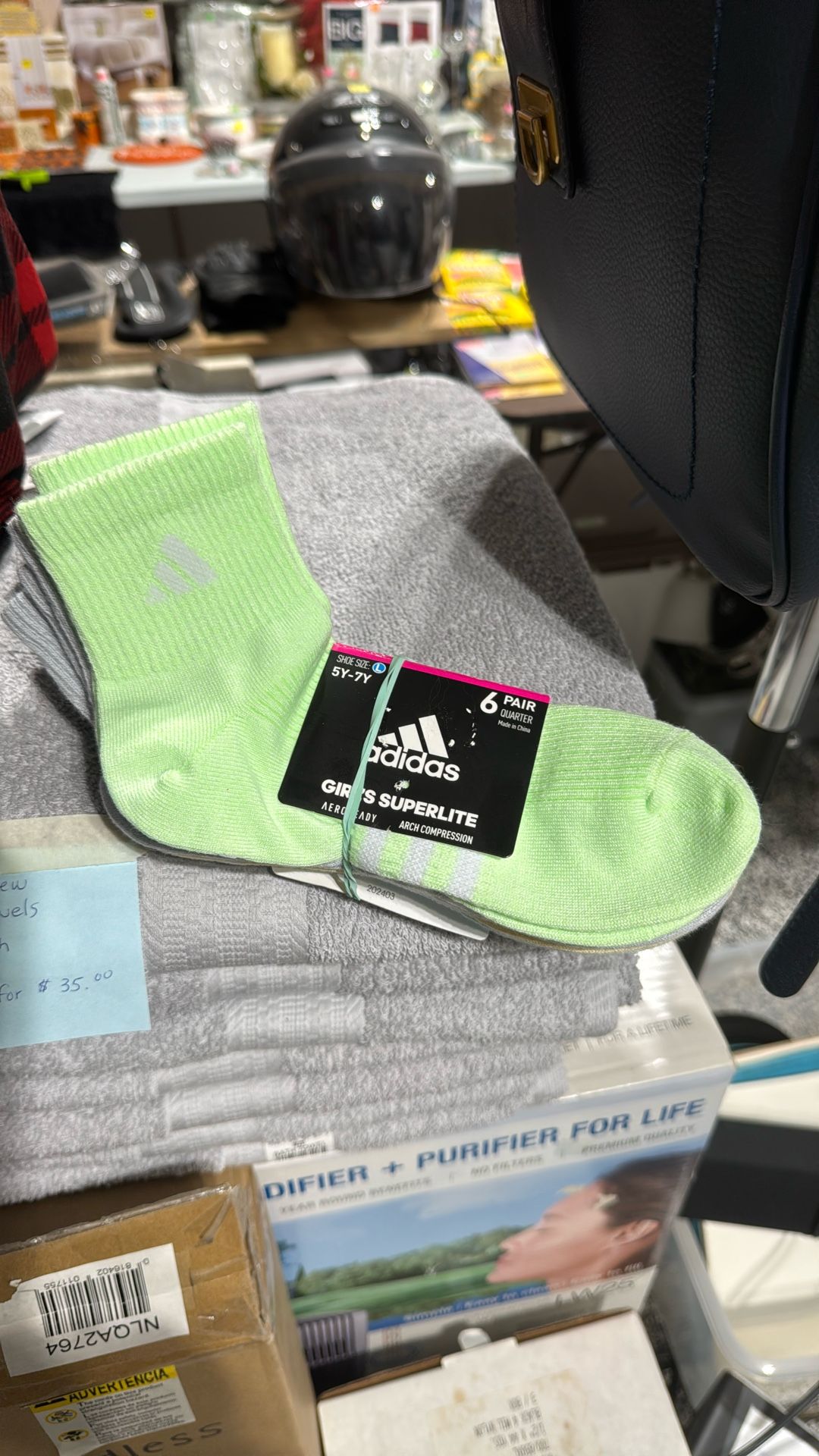 New Adidas 6-Pair Girls Socks Shoe Size Large 5Y-7Y