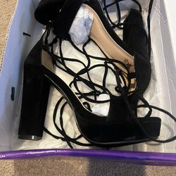 Black Tie Heels