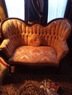 Victorian Loveseat