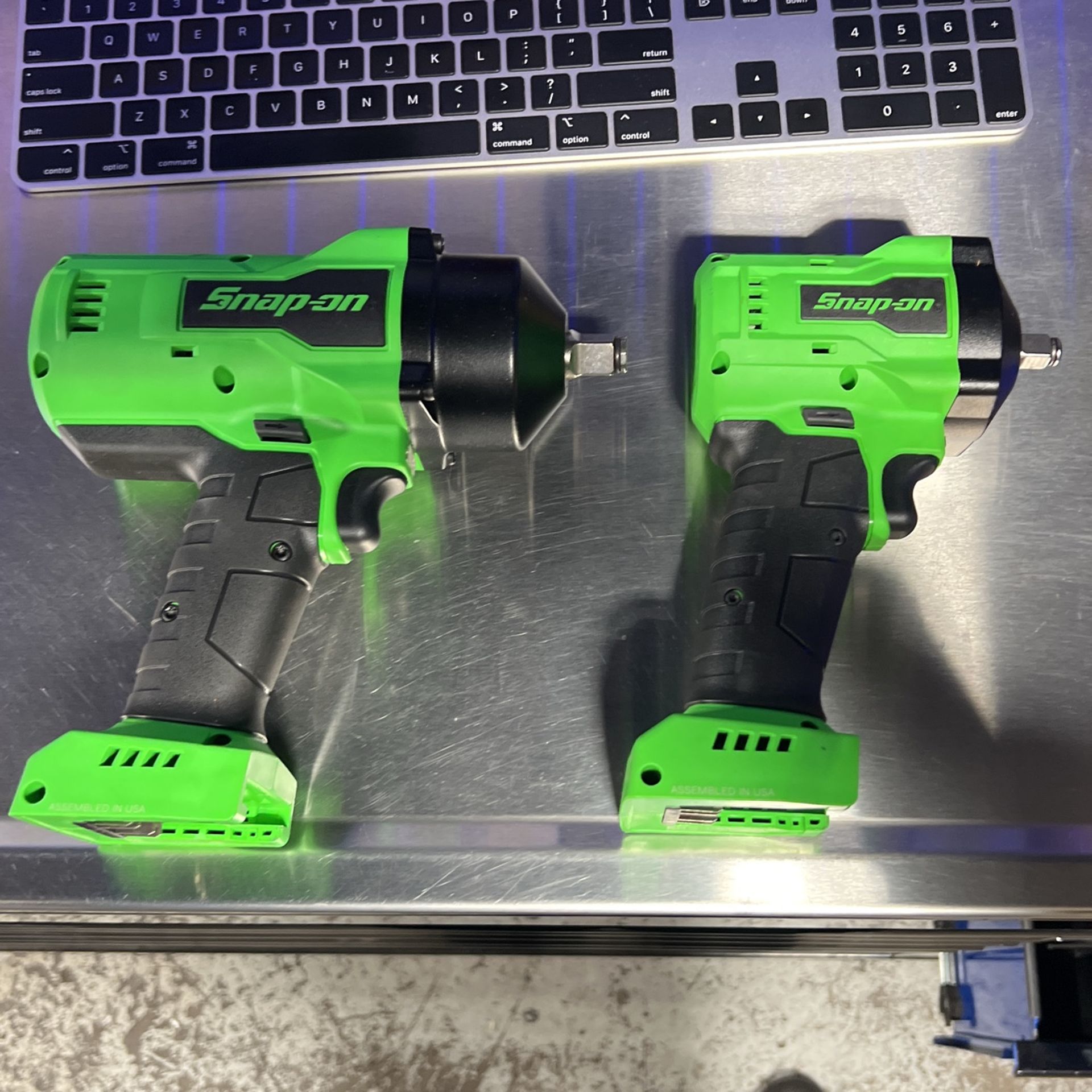 Snap On 1/2 & 3/8 Cordless Impact