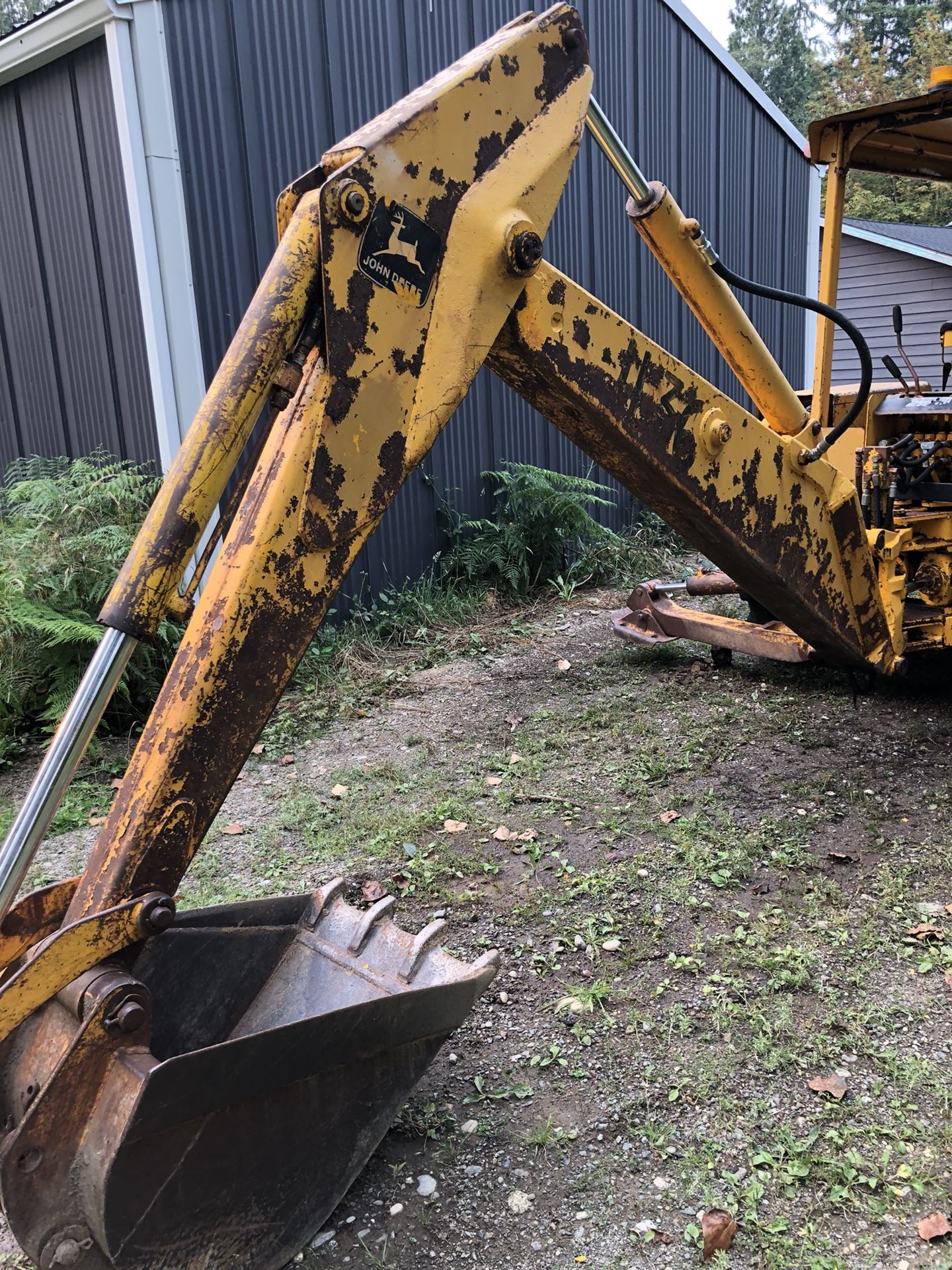 John Deere 310b backhoe for Sale in Snohomish, WA OfferUp