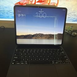 iPad Pro 13” (M4) 