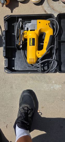 Skill saw for sale.
