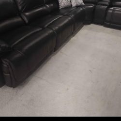 SECTIONAL GENUINE LEATHER RECLINER ELECTRIC BLACK COLOR.. DELIVERY SERVICE AVAILABLE 🚚💥🚚✅