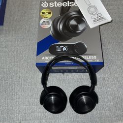Arctis Nova Pro Wireless Headphones