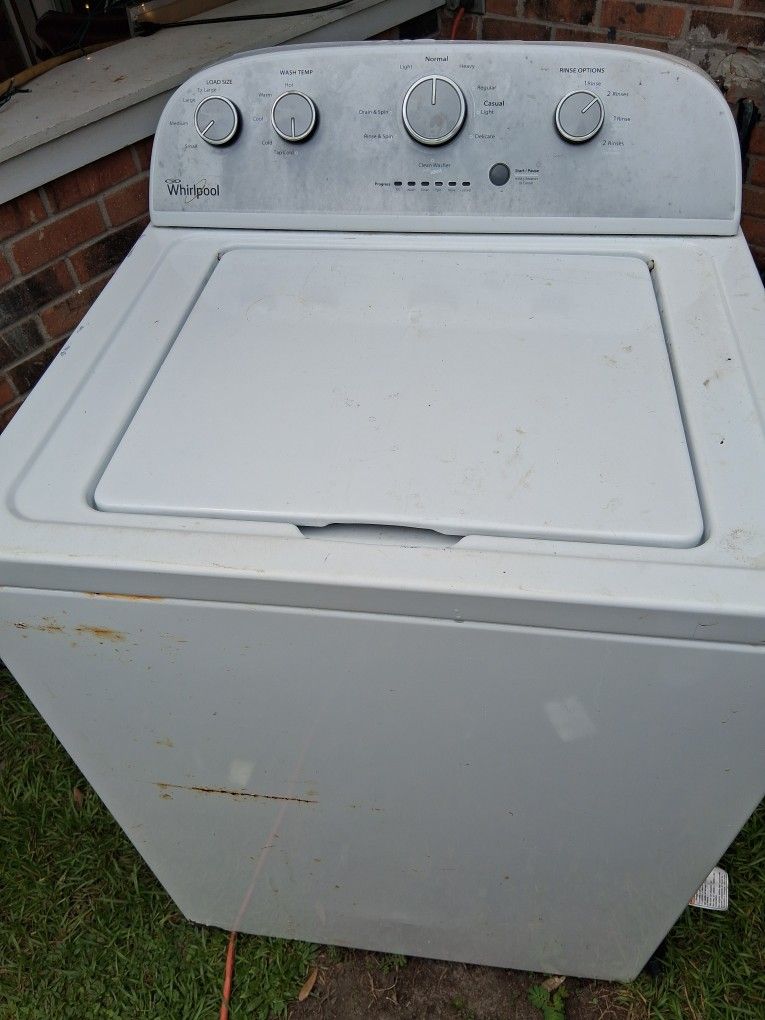 2 Washers, 1 Dryer
