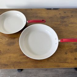 Set of 2 Ceramic Pans