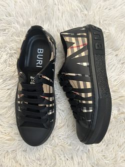 Burberry shoes