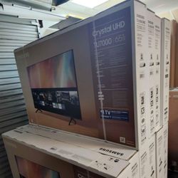 Samsung 65” Crystal UHD 4K Smart TV
