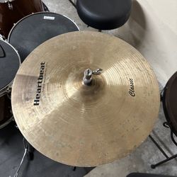 17 inch Classic light Hi Hats from Heartbeat Percussion