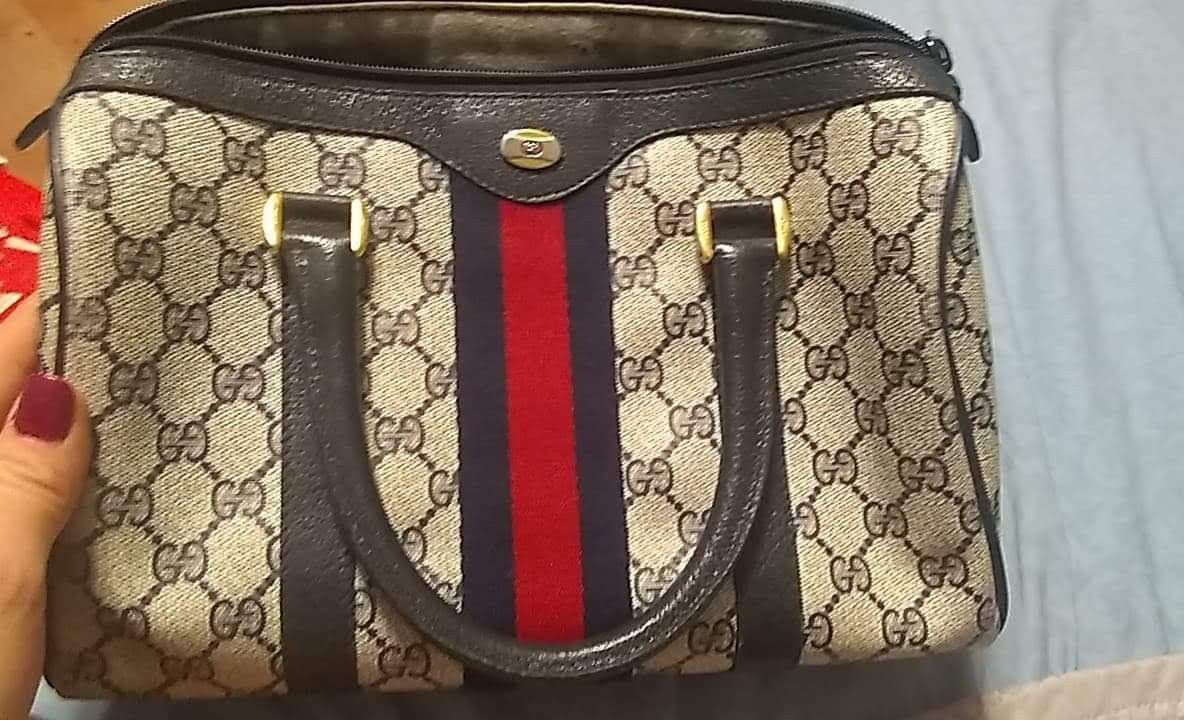 Authentic Boston edition gucci purse and wallet