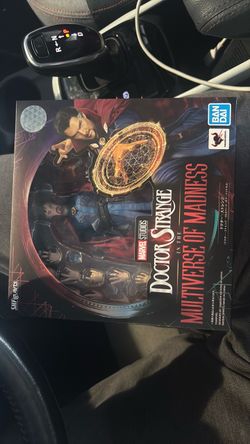 New in box sealed doctor strange sh figurearts