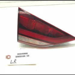 2015-2019 HYUNDAI GENESIS & G80 LEFT DRIVER REAR TRUNK LID LED TAIL LIGHT OEM