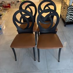 4 Metal And Leather Chair Full Set 