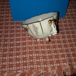 Grant Crest China. Japan