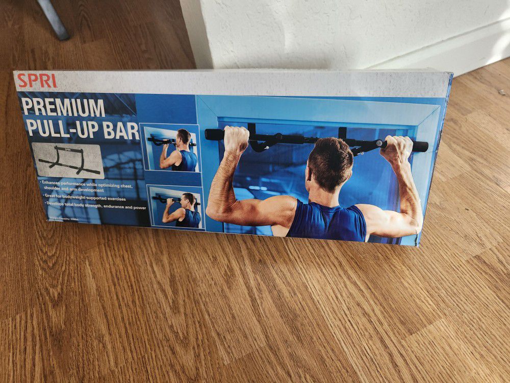 Premium Pull-up BAR 
Exercise at the comfort at your home