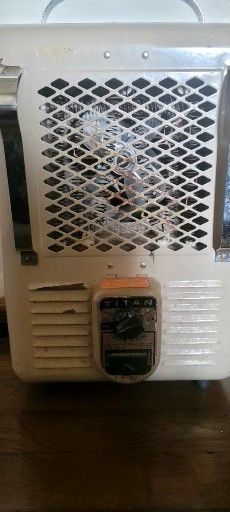 Old Antique Heater With Fan It's Working Good GiveMe Best Offer