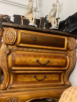 1 night Stand Aico Amini 36 inches width tall 34