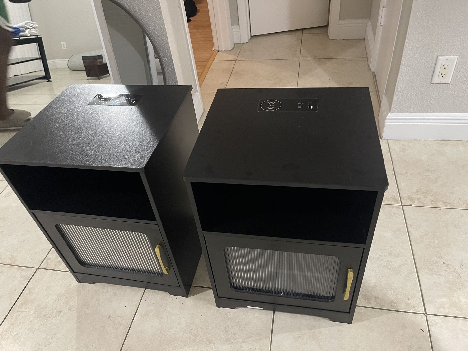 Wireless Phone Charging Side Dressers
