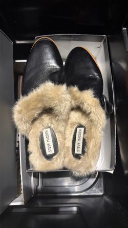 Steve Madden Furry Leather Flats 9.5 Women’s shoe