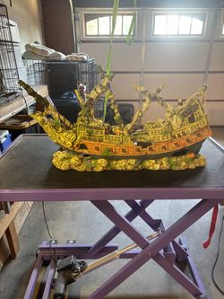 Xl pirate ship for aquarium