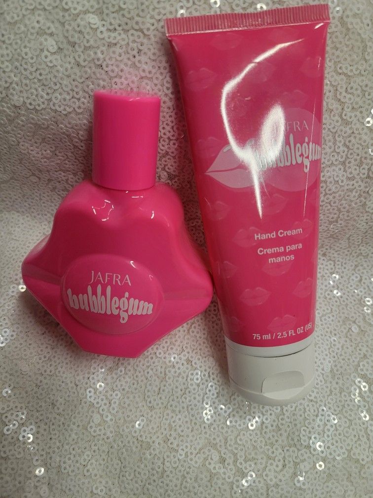 PERFUME BUBLEGUM