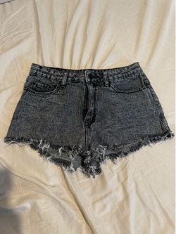 BDG cheeky grey washed jean shorts Sz 28
