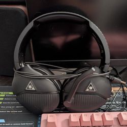 Wired Headsets – Tested & Working – $15 Each
