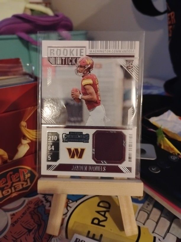 2024 Panini Contenders - Jayden Daniels (RC) Rookie Ticket Patch #RTS-JDS