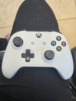 Xbox One Wireless Controller White(Crack On Backing)