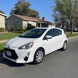 2015 Toyota Prius-C