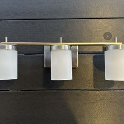 (5) Bathroom Wall Sconce Light Fixtures