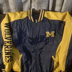 Michigan  Woulverines  Jacket Size XL In Mens