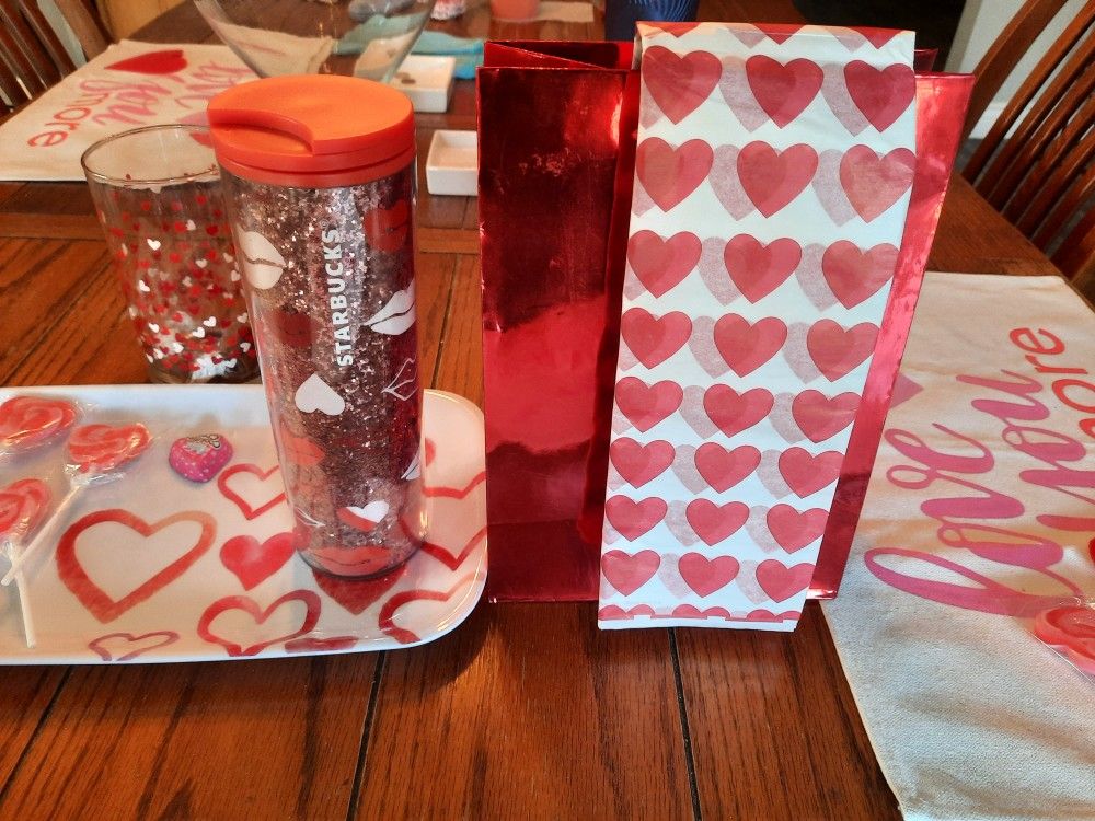 2021 Starbucks Valentine's Day Tumbler