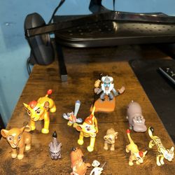 Disney Lion King Figures figurines Mixed lot 12 pieces