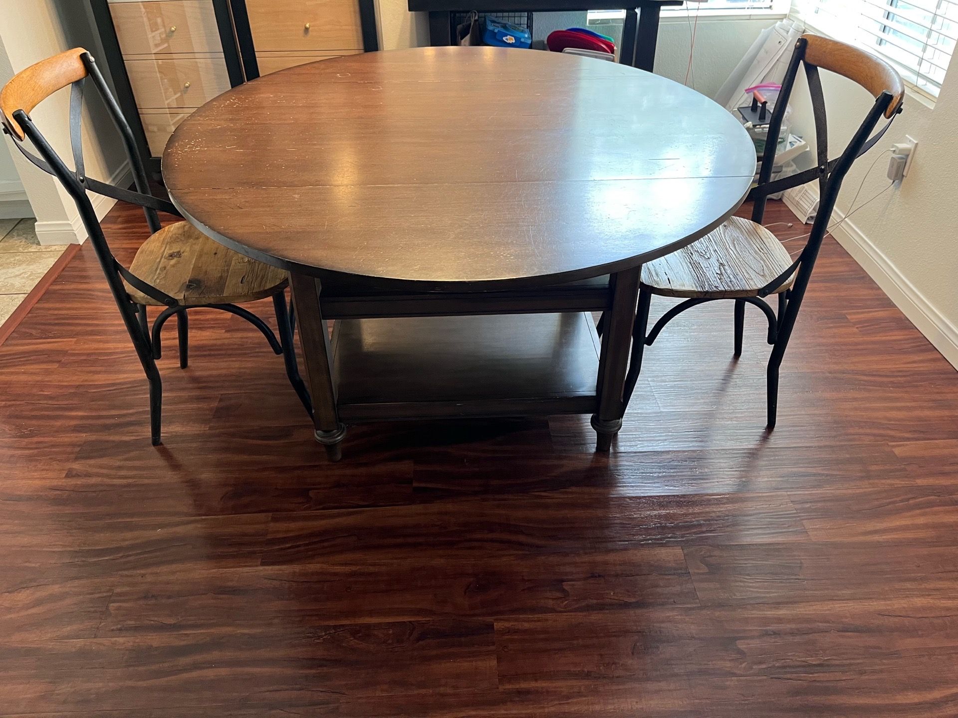 Pottery Barn Shayne Dining Table